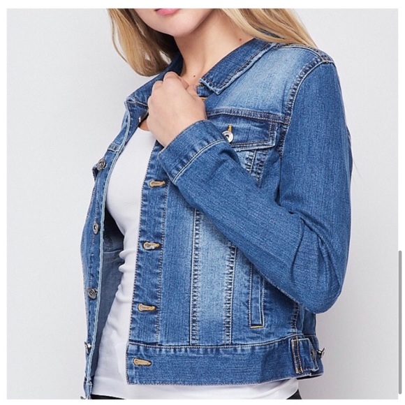 LAST ONE: Retro chic jean jacket - Picture 6 of 7